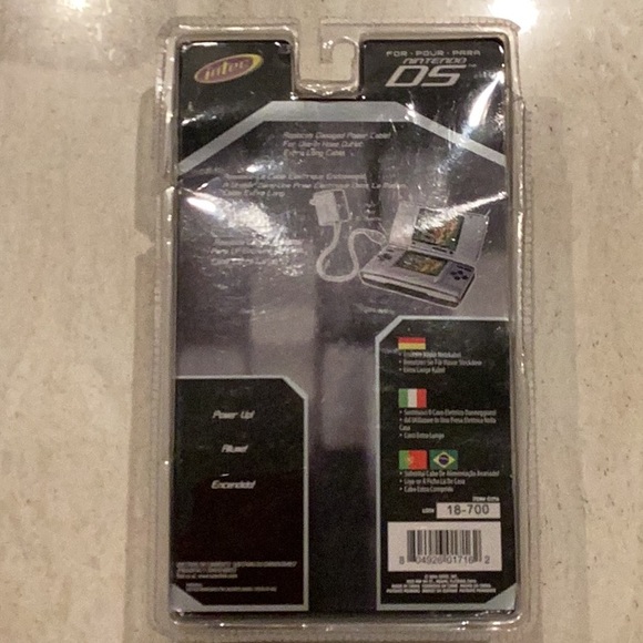 Nintendo DS Original Console Silver Handheld & Battery Charger Vintage Gaming - Picture 4 of 16